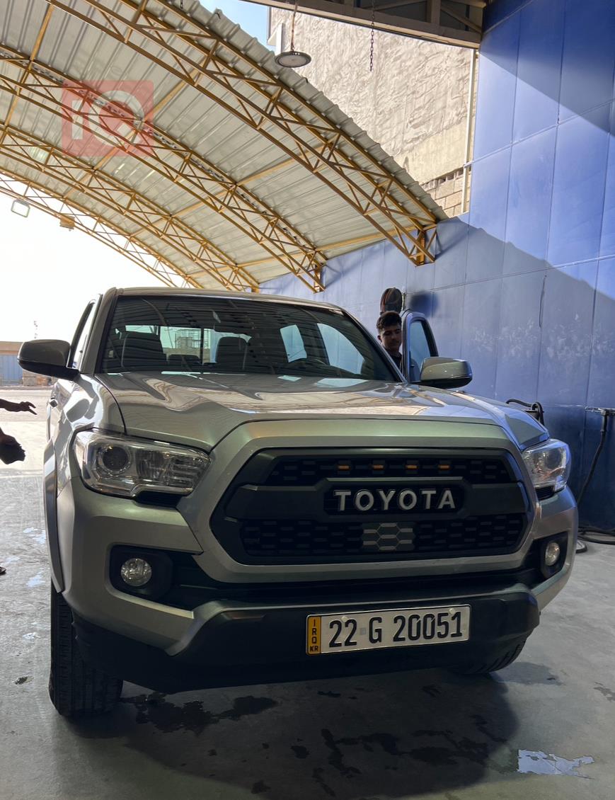 Toyota Tacoma